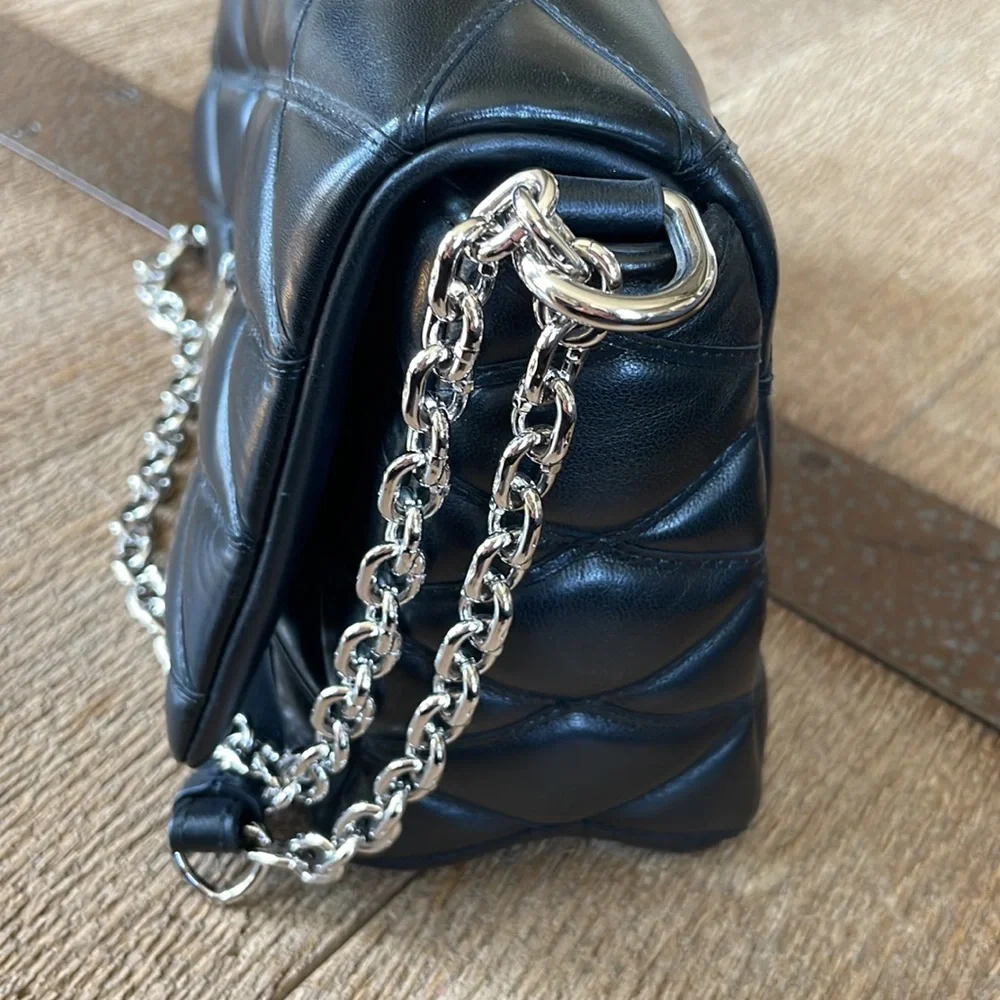 Louis Vuitton preowned please